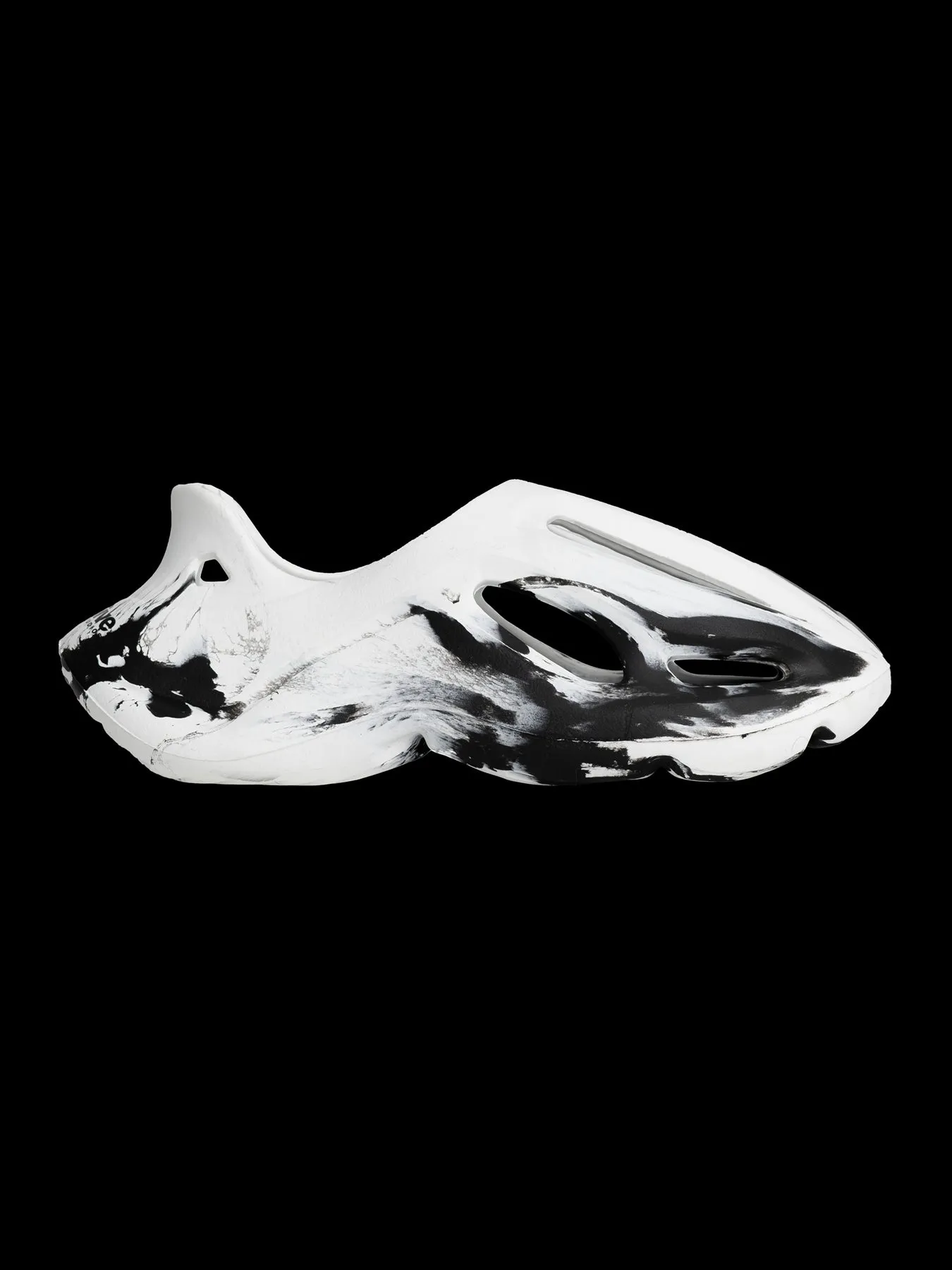 Archive Split Brush Trainers Black/White