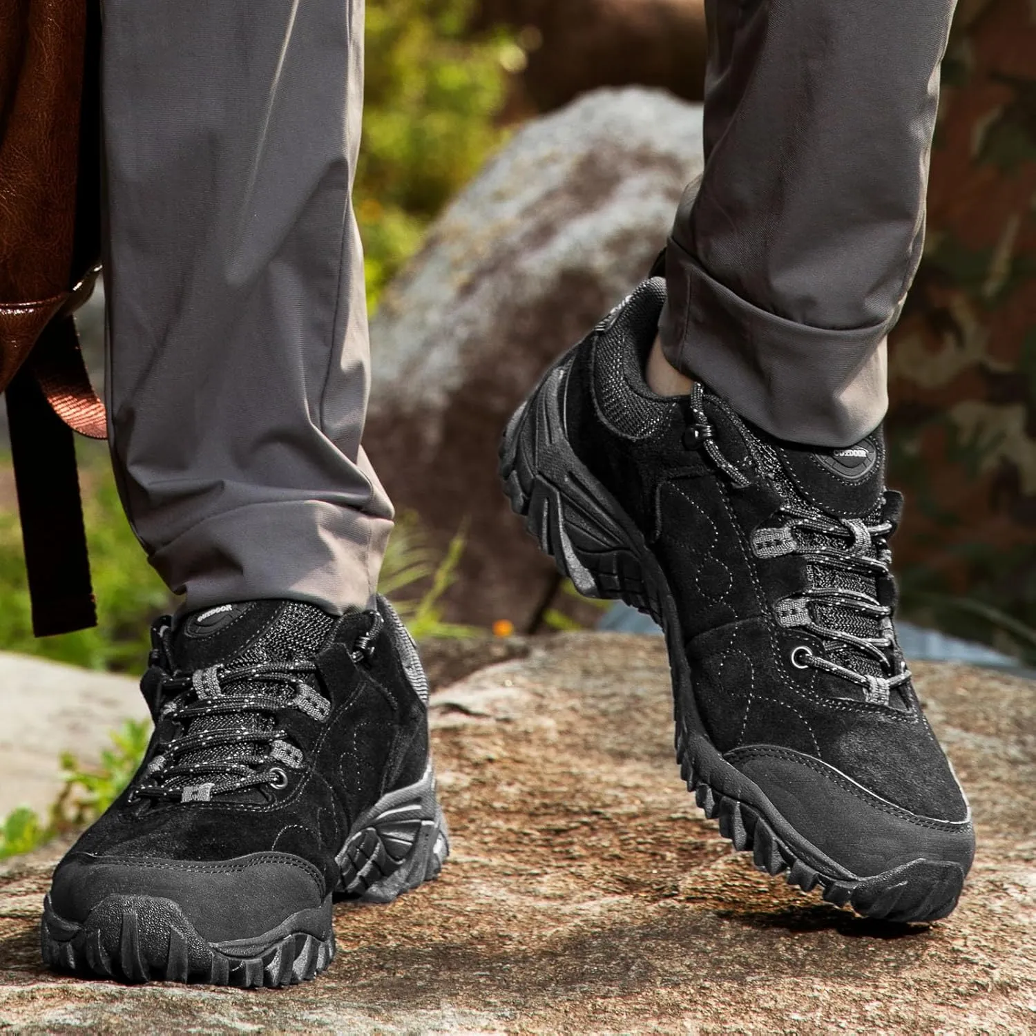 Men's Fashion Retro Waterproof Outdoor Hiking Shoes Lace Up Low-Top Non-Slip Sneakers Lightweight Breathable Trail Running Shoes for Trekking Training Walking Camping