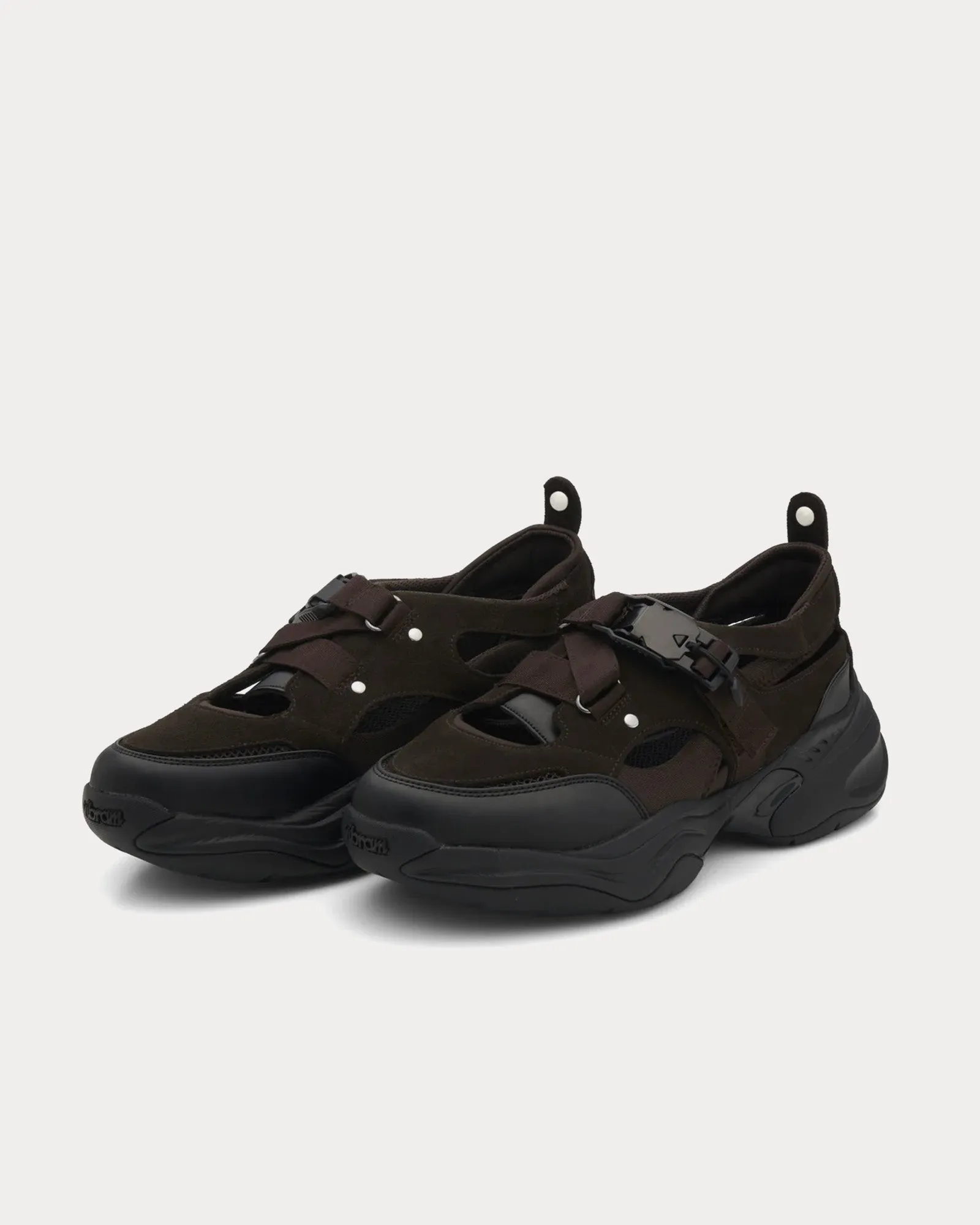 The Curve Aero Brown Slip On Sneakers