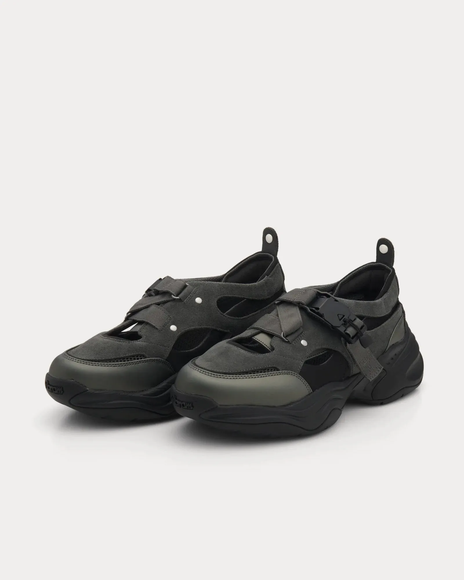 The Curve Aero Grey Slip On Sneakers
