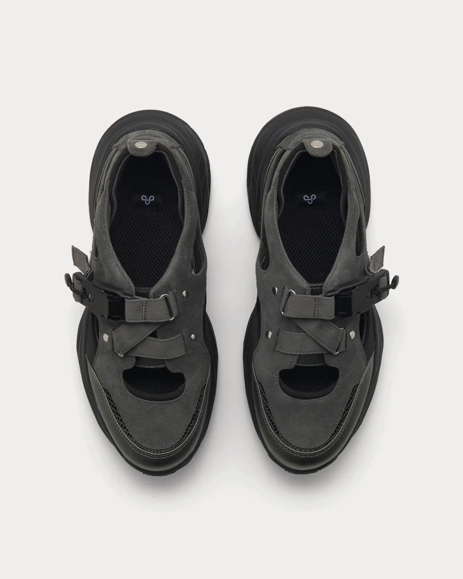The Curve Aero Grey Slip On Sneakers